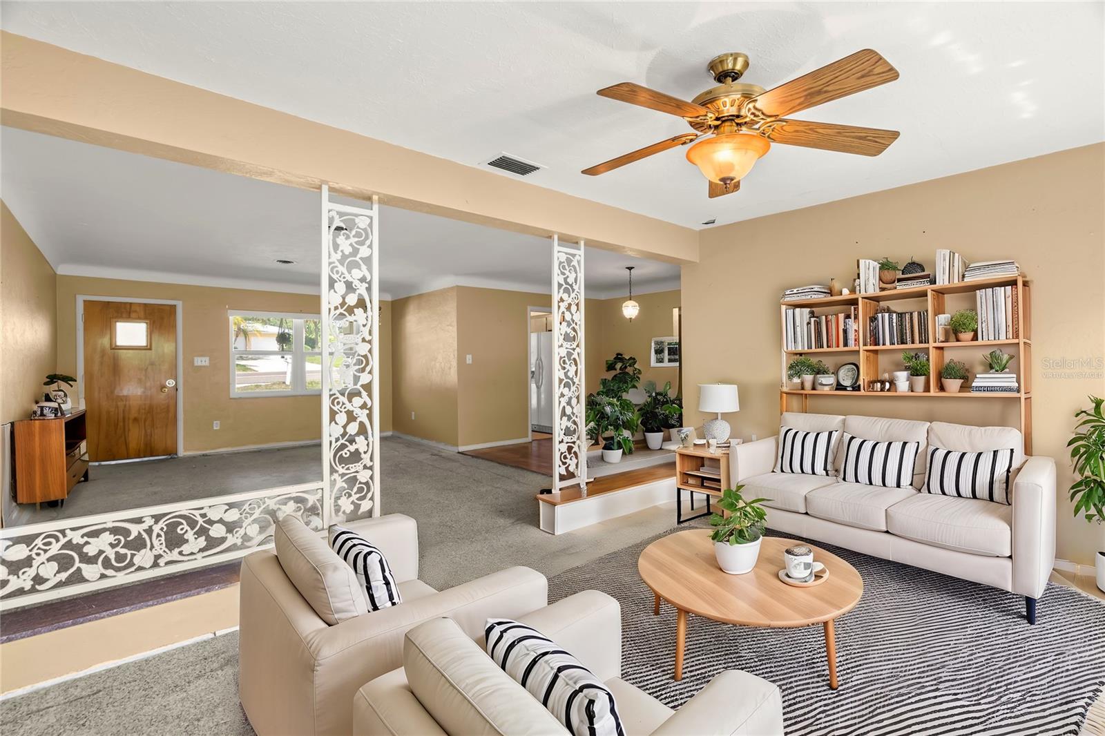 1085 INDIAN ROCKS RD S, LARGO, FL, 33770