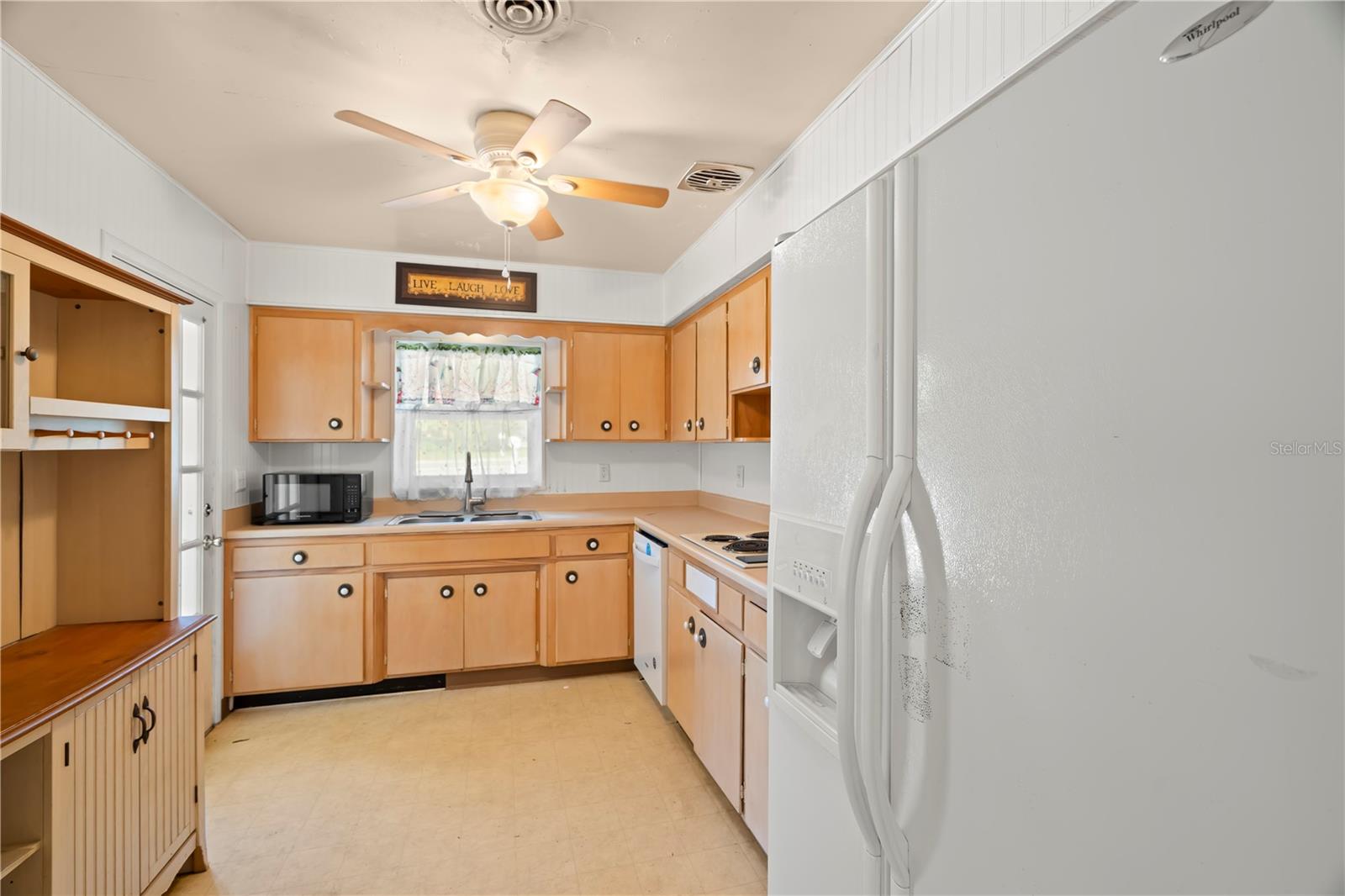 1085 INDIAN ROCKS RD S, LARGO, FL, 33770