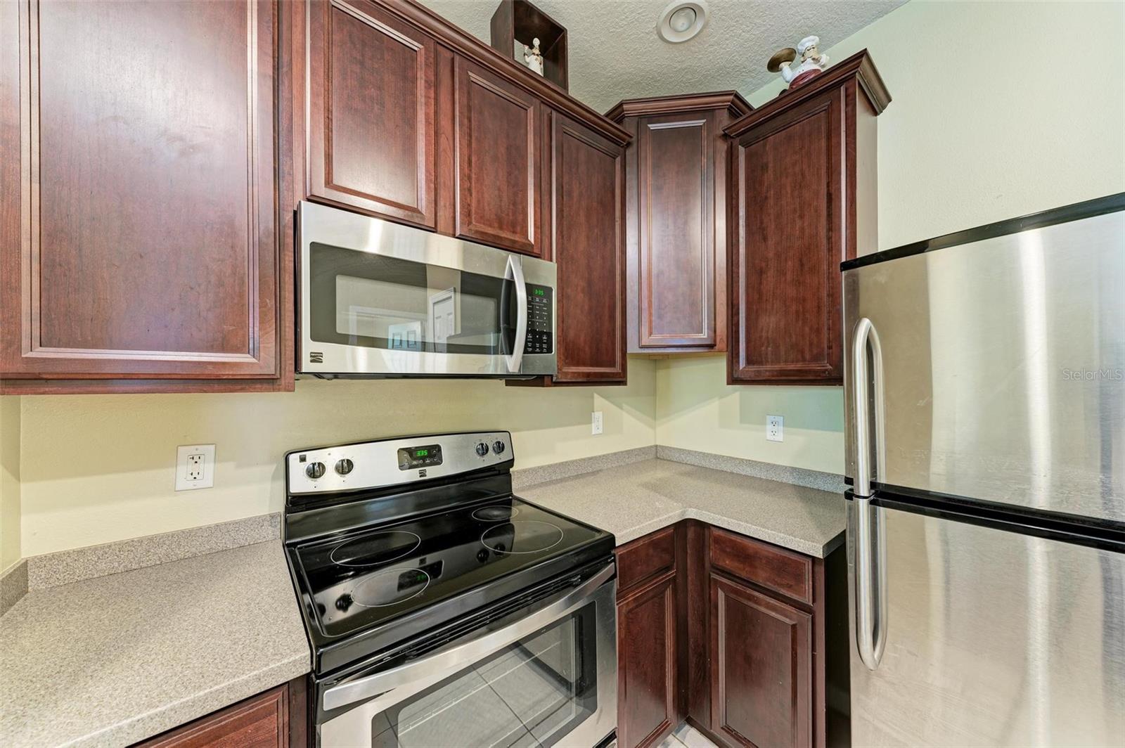 3821 PARKRIDGE CIR #1-201, SARASOTA, FL, 34243