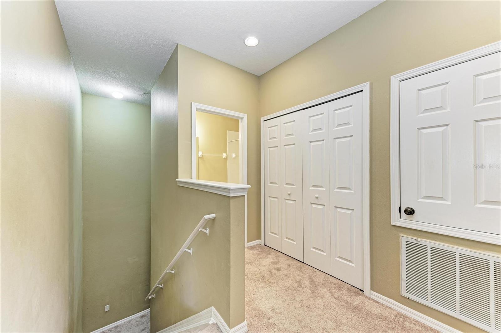 3821 PARKRIDGE CIR #1-201, SARASOTA, FL, 34243