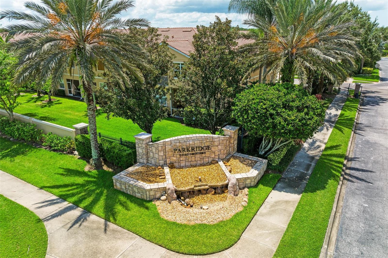 3821 PARKRIDGE CIR #1-201, SARASOTA, FL, 34243