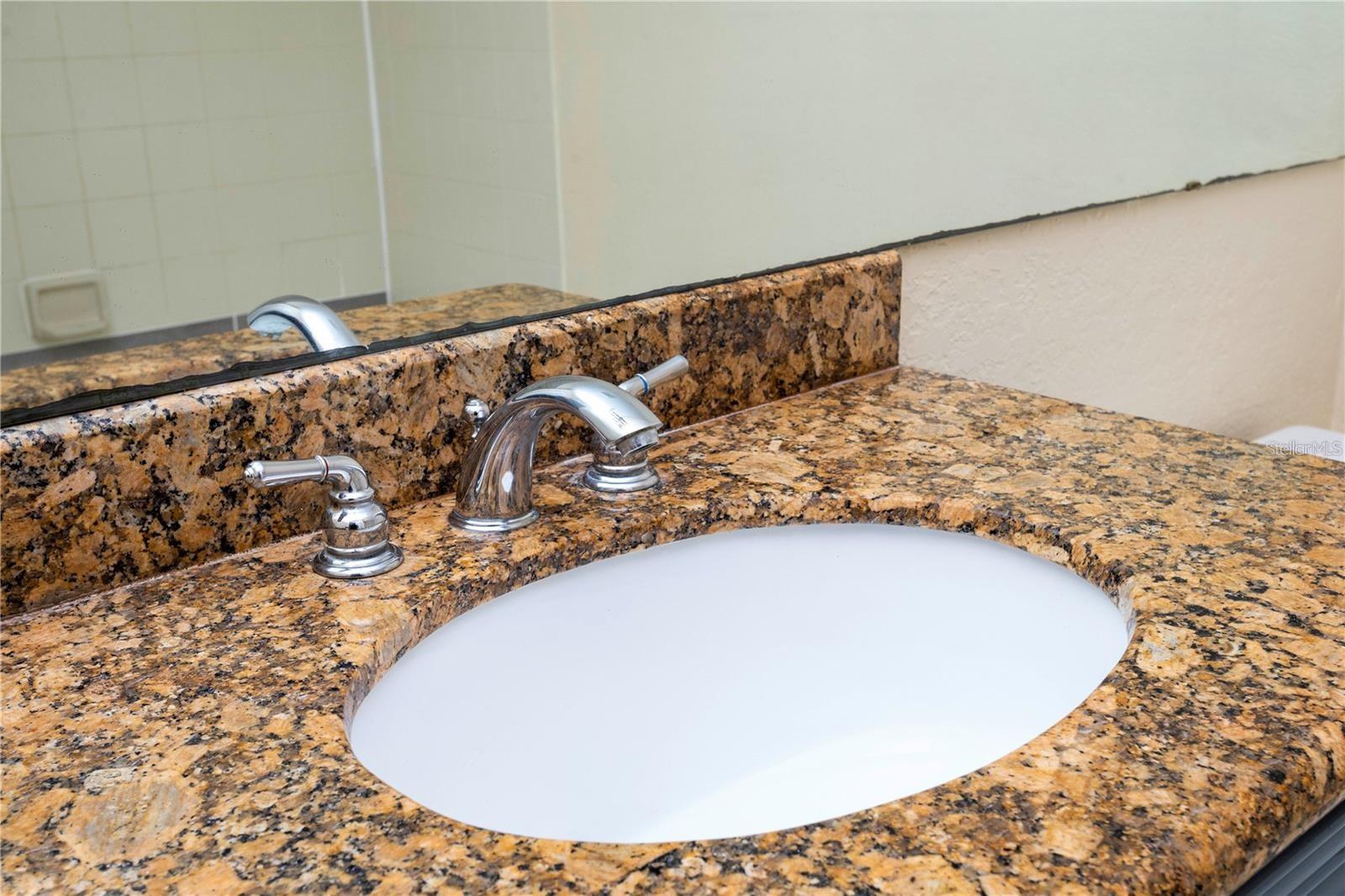 1932 LAKE ATRIUMS CIR #86, ORLANDO, FL, 32839