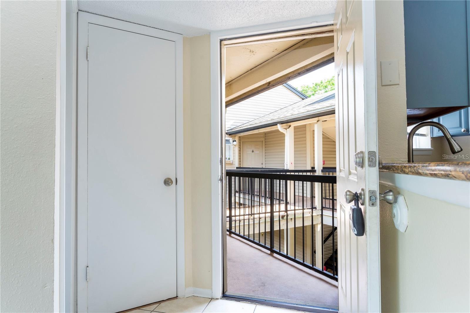 1932 LAKE ATRIUMS CIR #86, ORLANDO, FL, 32839