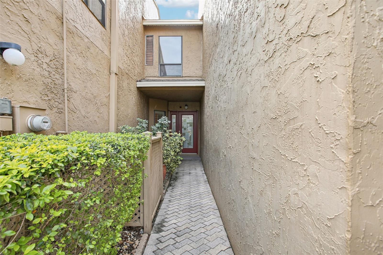 13810 MILL COVE CIR, TAMPA, FL, 33618