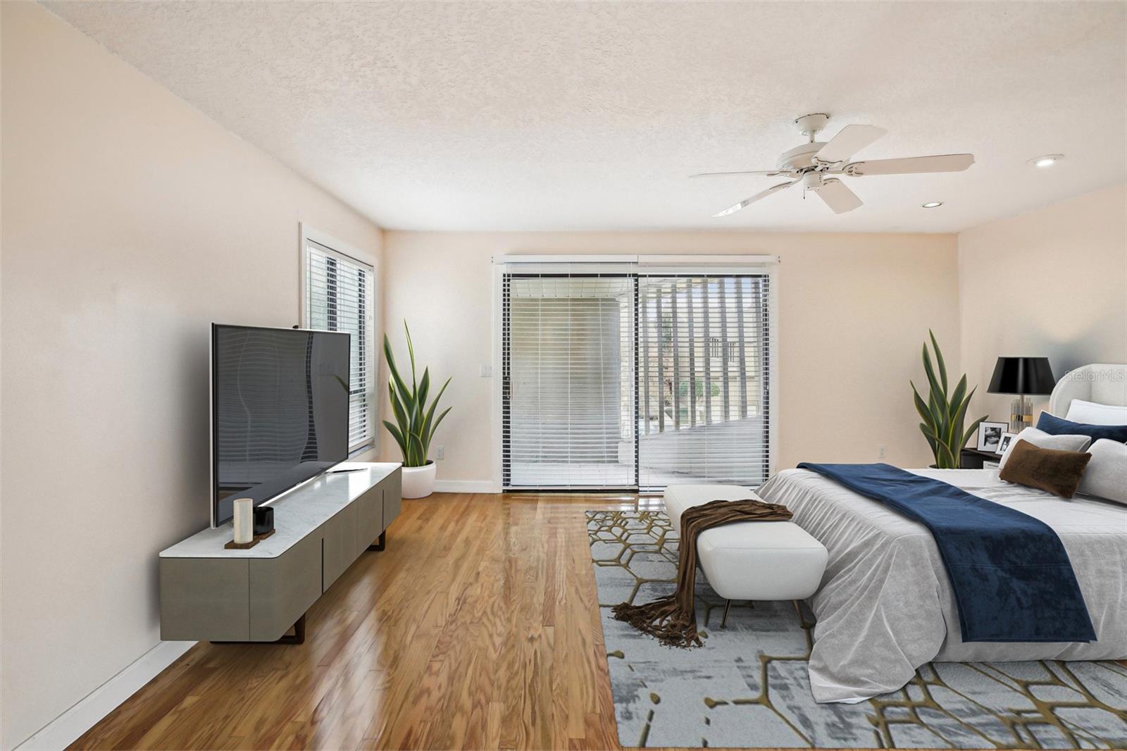 13810 MILL COVE CIR, TAMPA, FL, 33618