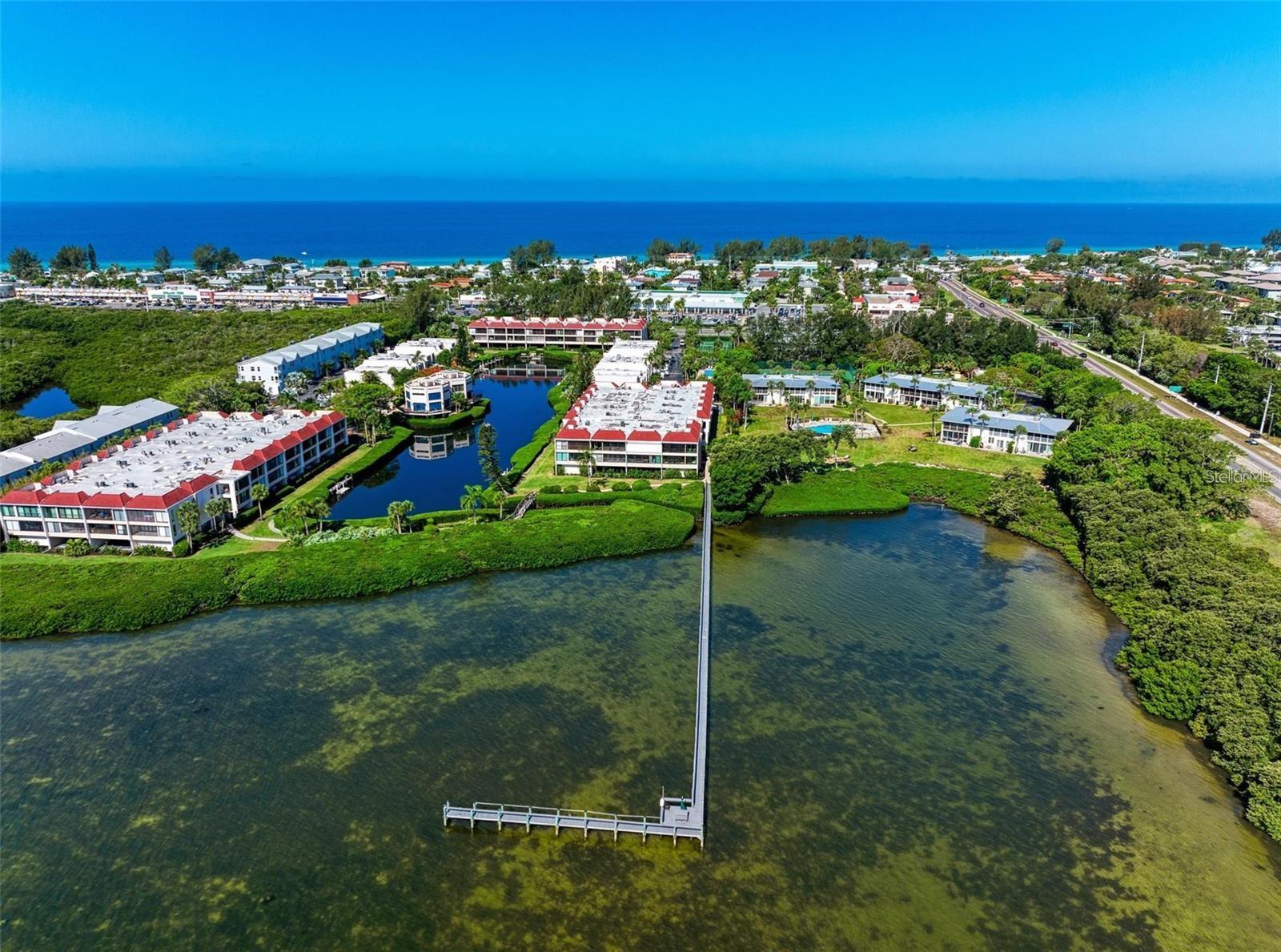 3805 E BAY DR #302, HOLMES BEACH, FL, 34217