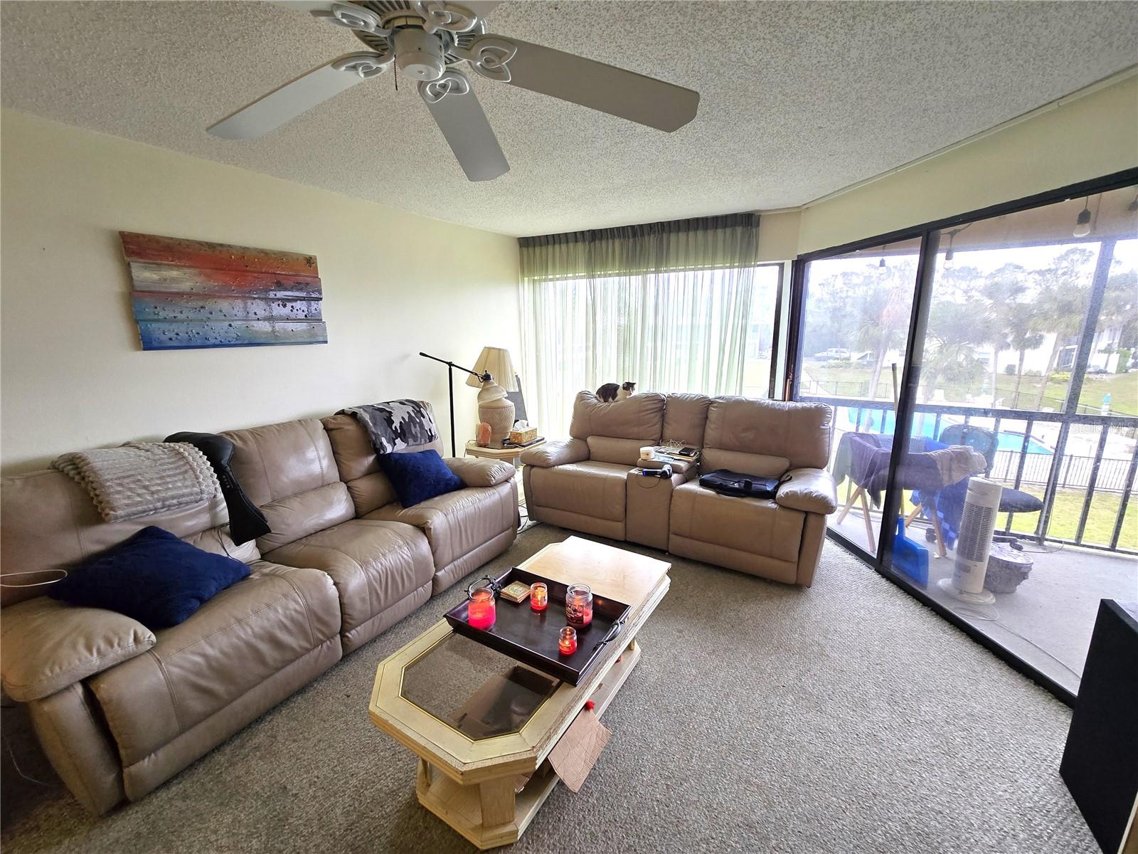 3805 E BAY DR #302, HOLMES BEACH, FL, 34217