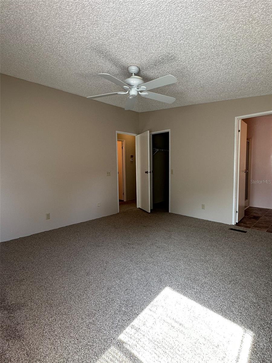 418 W SKYLINE DR, LAKELAND, FL, 33801