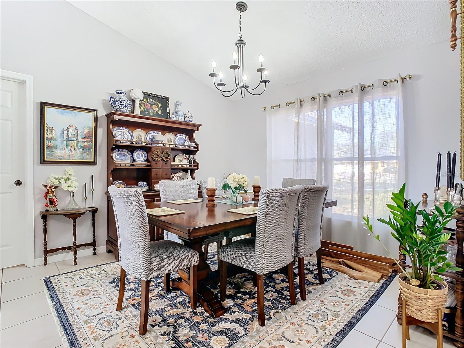 933 EL LAGO TER, WINTER SPRINGS, FL, 32708