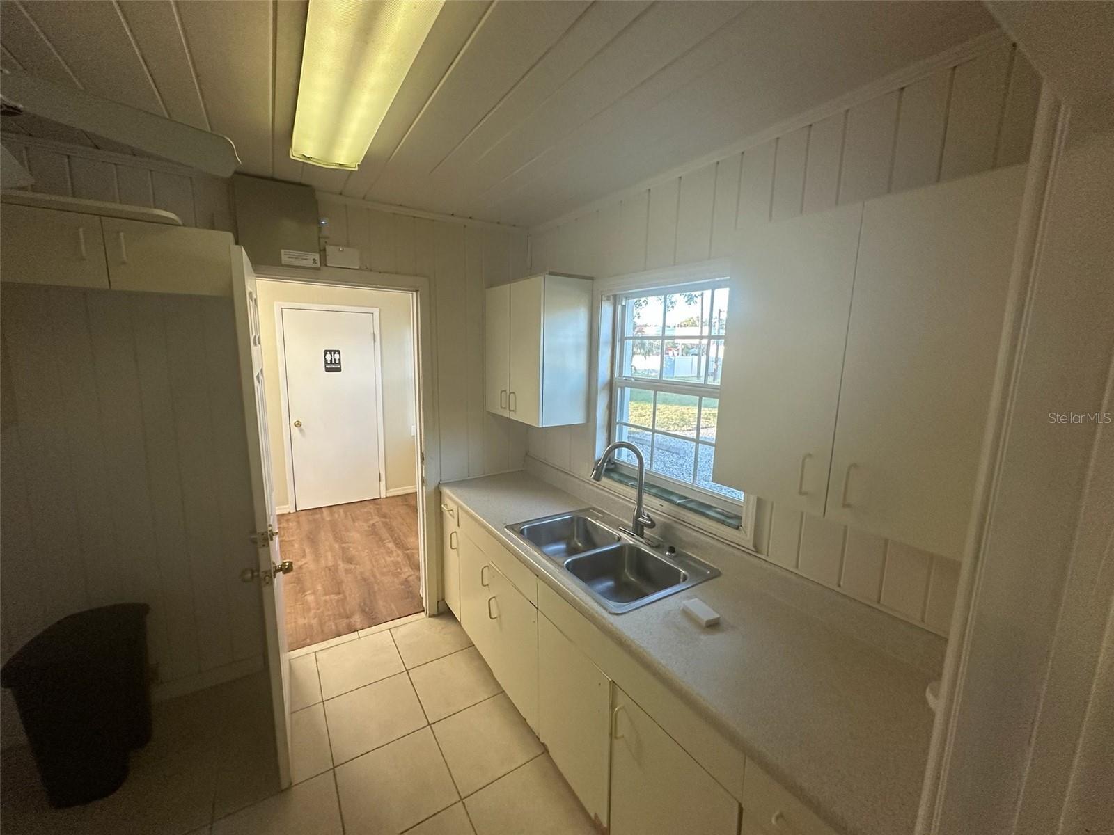 120 E CRYSTAL LAKE AVE, LAKE MARY, FL, 32746