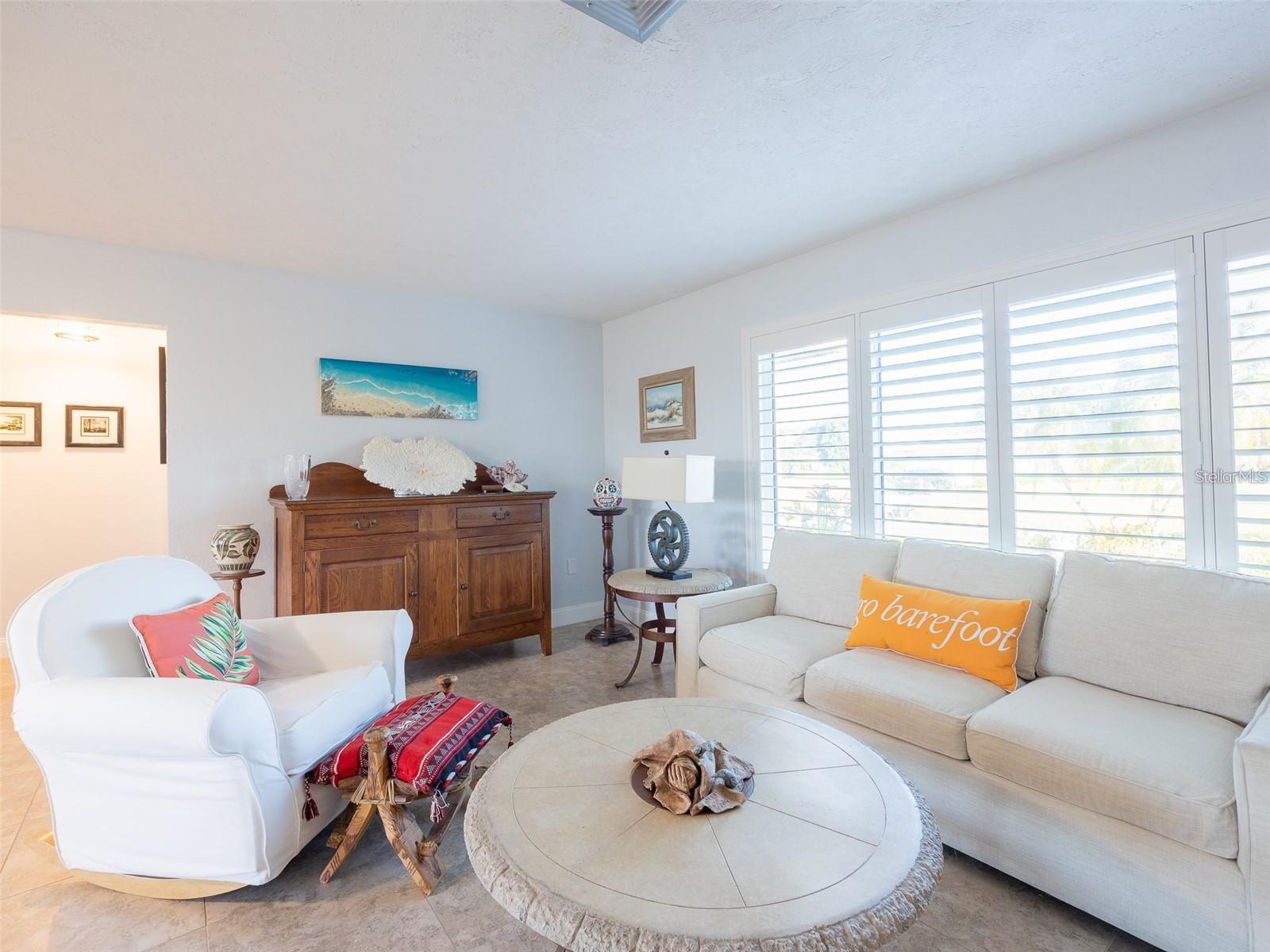 1290 CAMBRIDGE DR, VENICE, FL, 34293