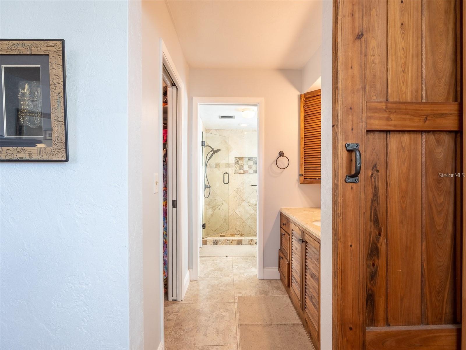 1290 CAMBRIDGE DR, VENICE, FL, 34293