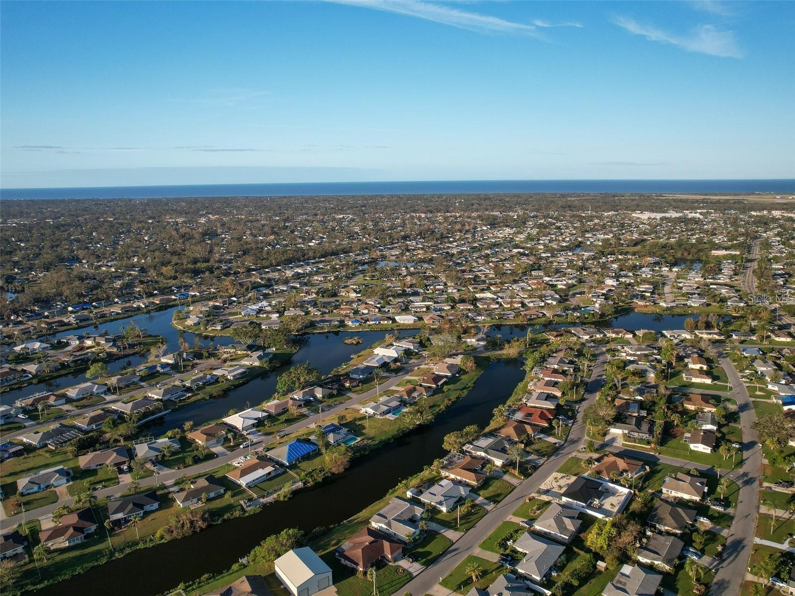1290 CAMBRIDGE DR, VENICE, FL, 34293