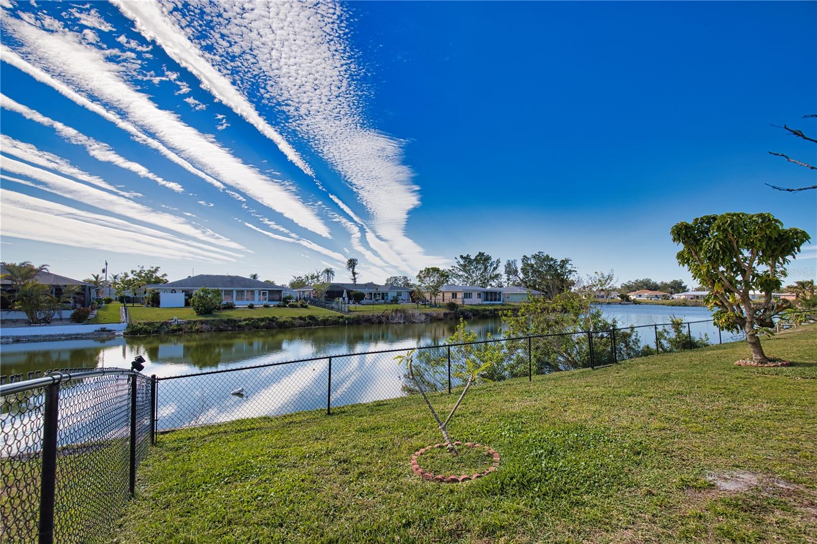 1290 CAMBRIDGE DR, VENICE, FL, 34293