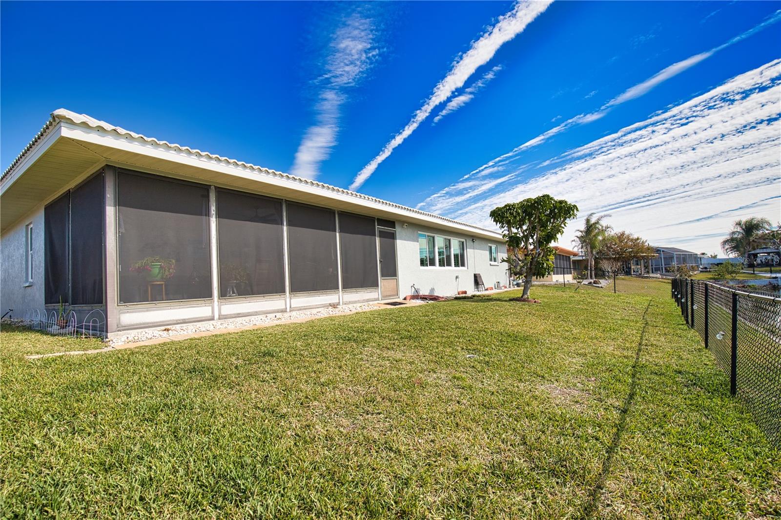 1290 CAMBRIDGE DR, VENICE, FL, 34293