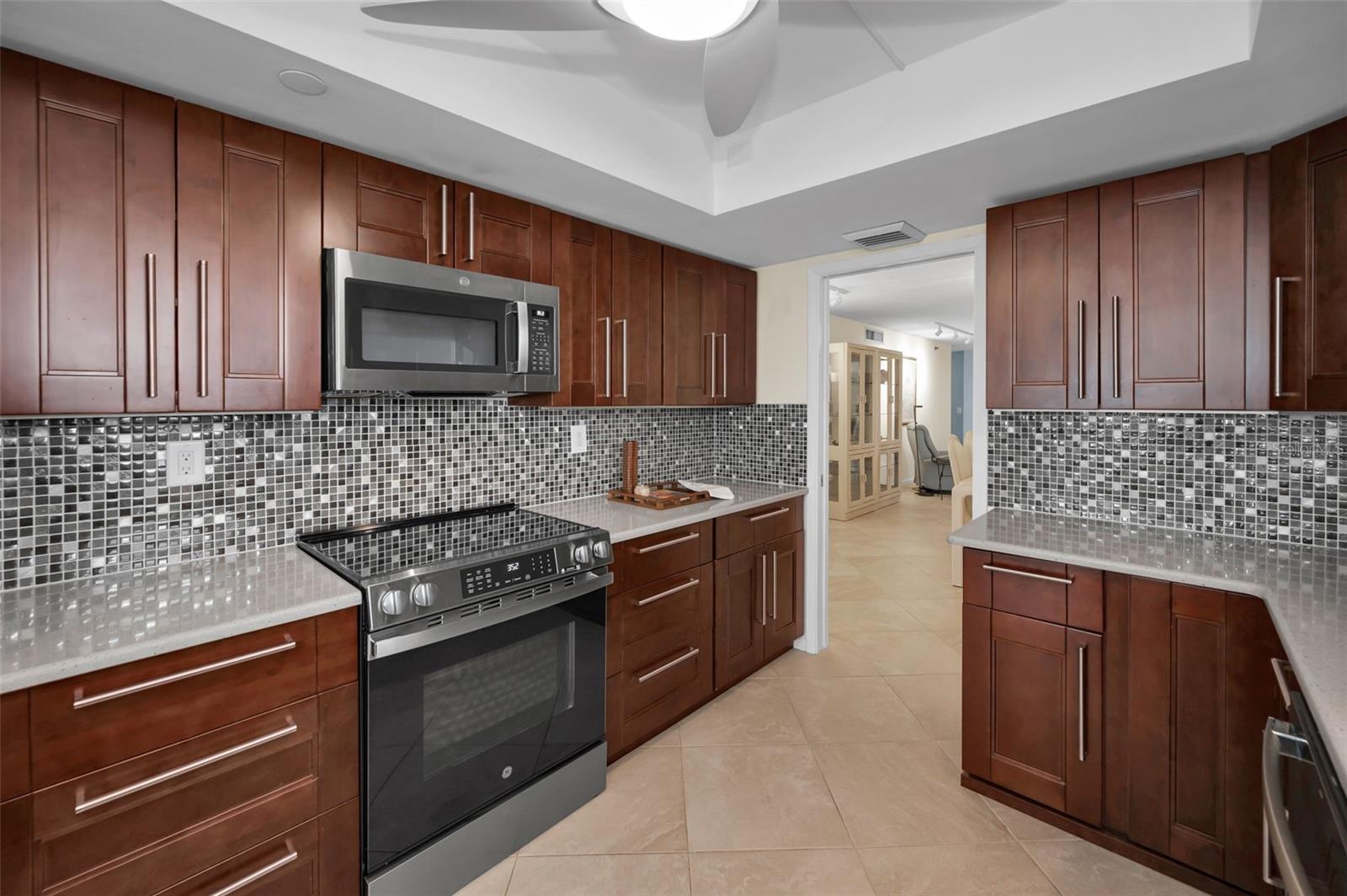 1600 GULF BLVD #417, CLEARWATER BEACH, FL, 33767