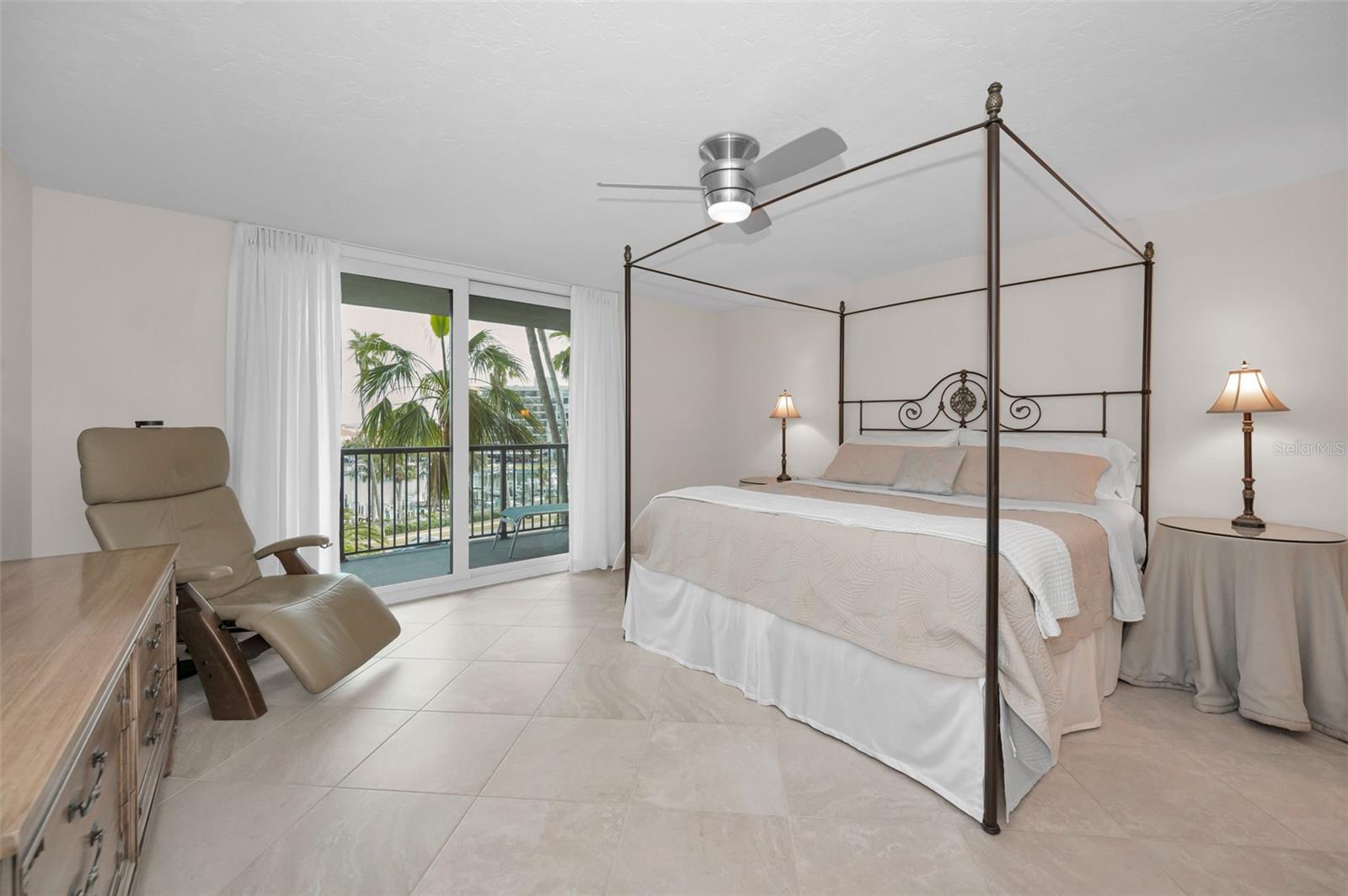 1600 GULF BLVD #417, CLEARWATER BEACH, FL, 33767