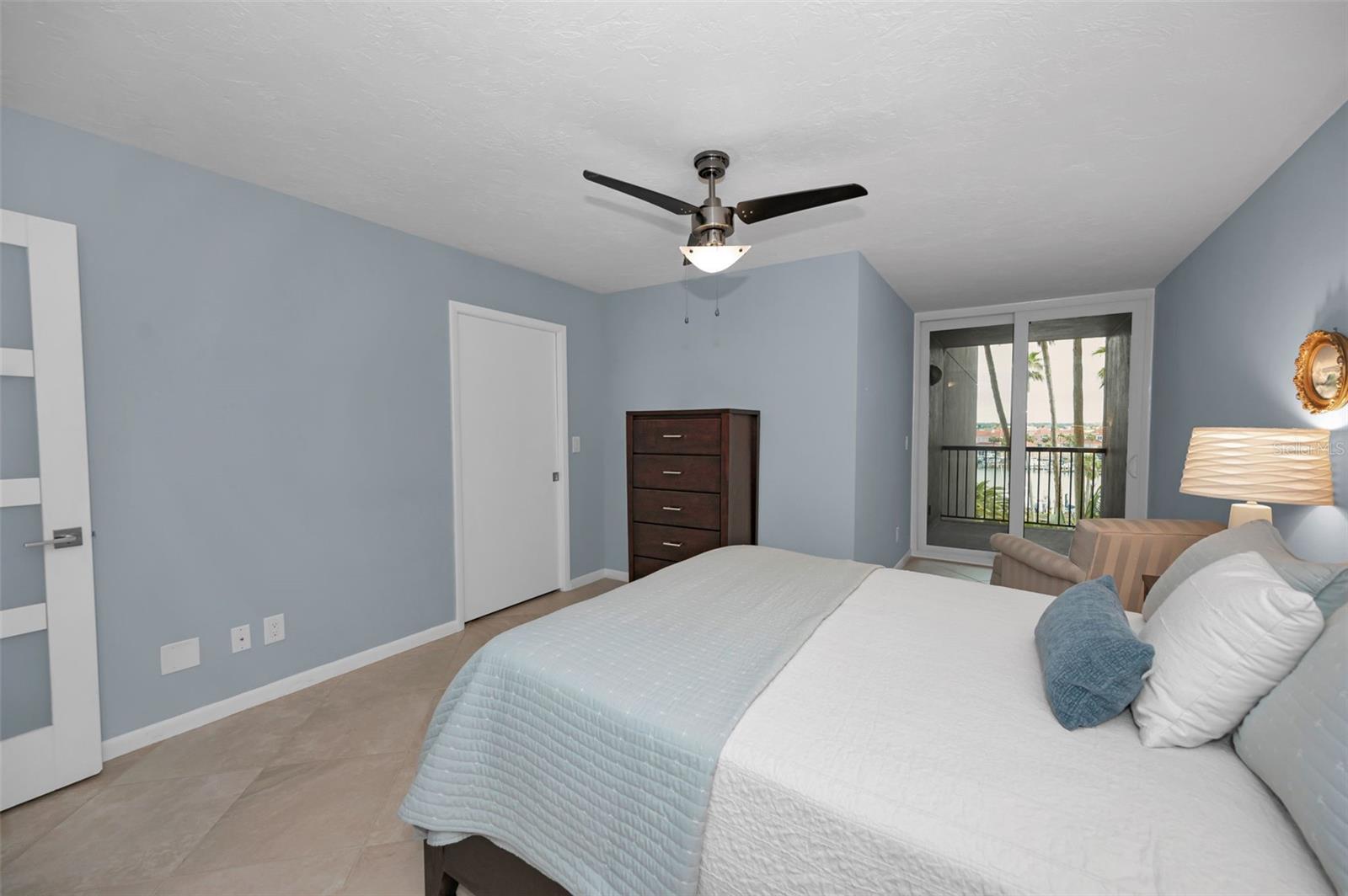 1600 GULF BLVD #417, CLEARWATER BEACH, FL, 33767