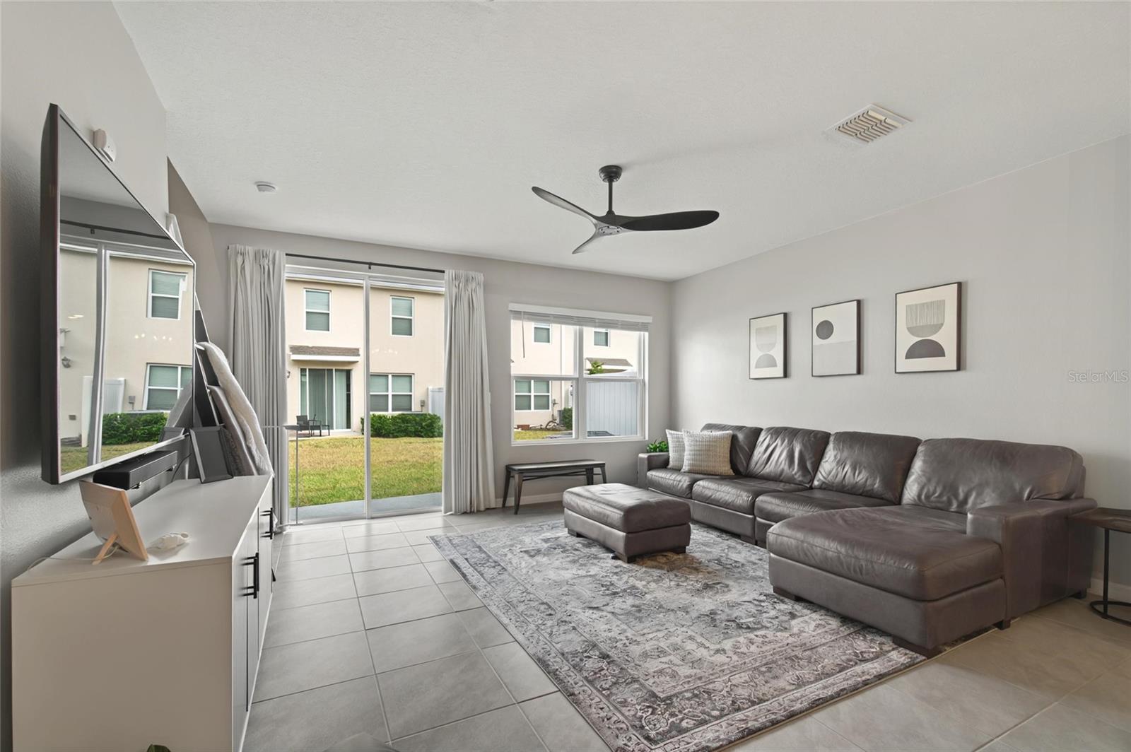 37 BELLA LAGO CIR, PORT ORANGE, FL, 32129