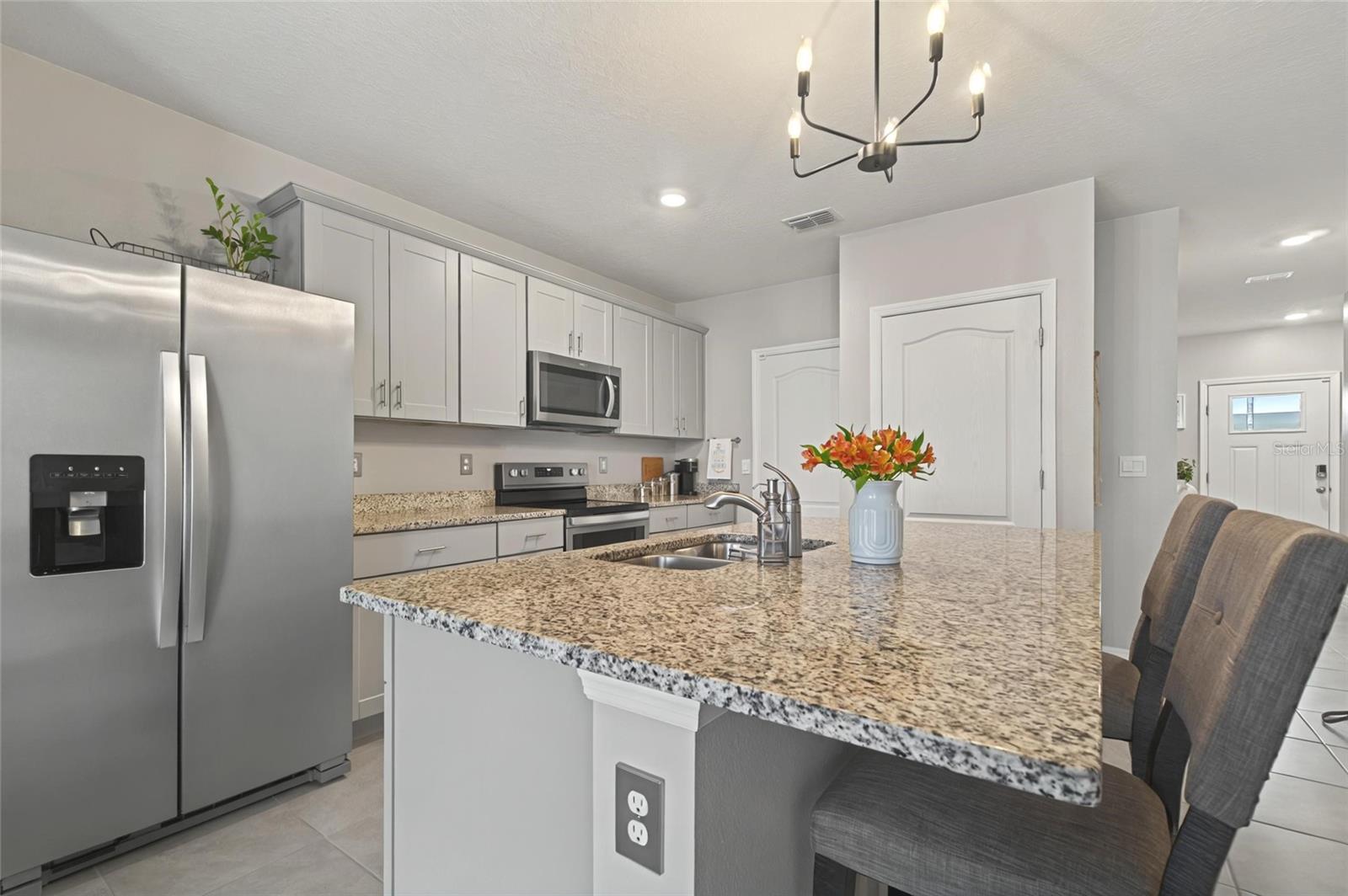 37 BELLA LAGO CIR, PORT ORANGE, FL, 32129
