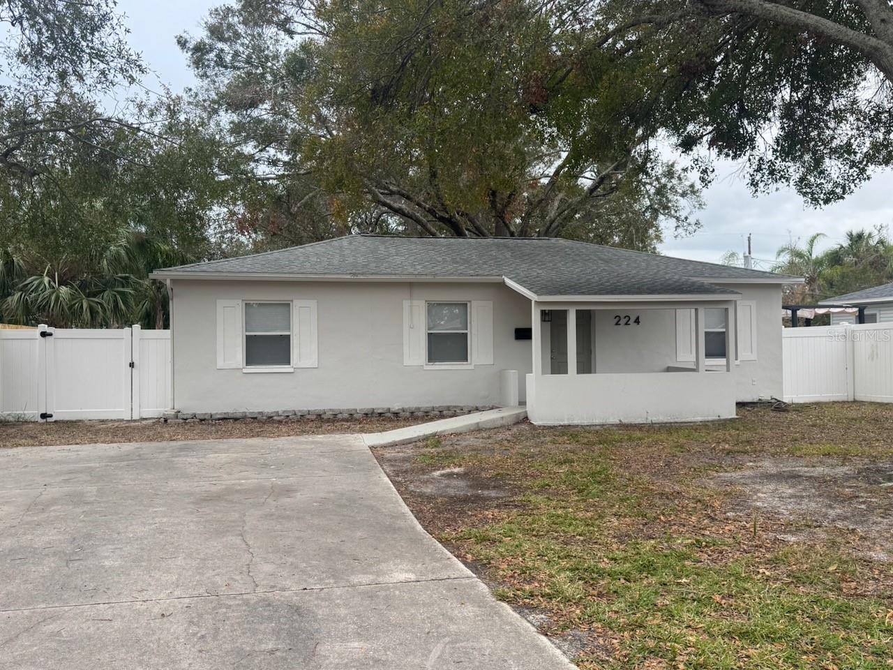 224 42ND AVE NE, ST PETERSBURG, FL, 33703