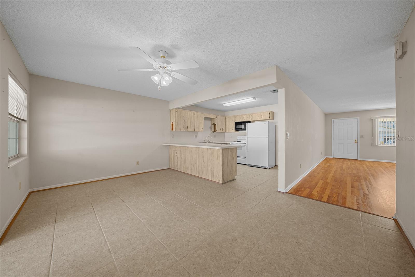 8677 SW 95TH LN #C, OCALA, FL, 34481