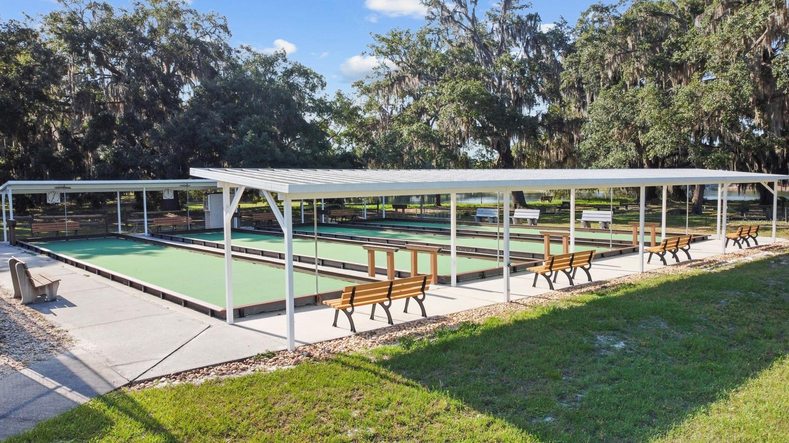 26030 NEWCOMBE CIR, LEESBURG, FL, 34748
