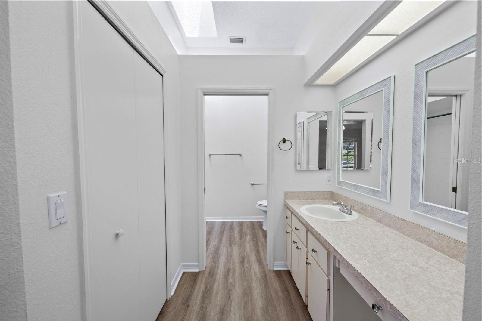 26030 NEWCOMBE CIR, LEESBURG, FL, 34748