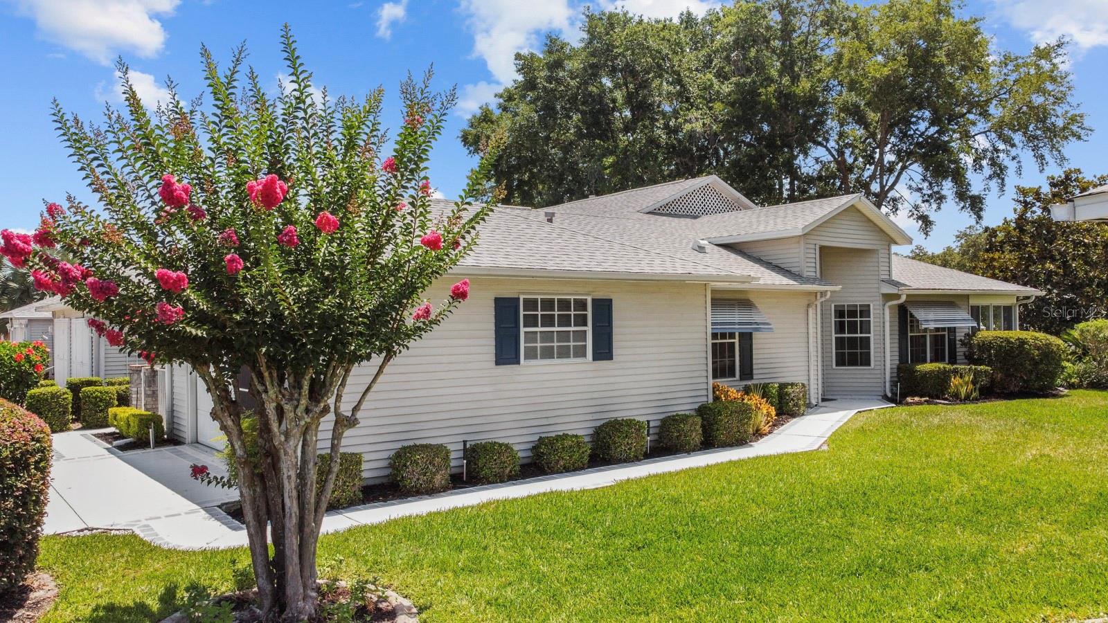 26030 NEWCOMBE CIR, LEESBURG, FL, 34748