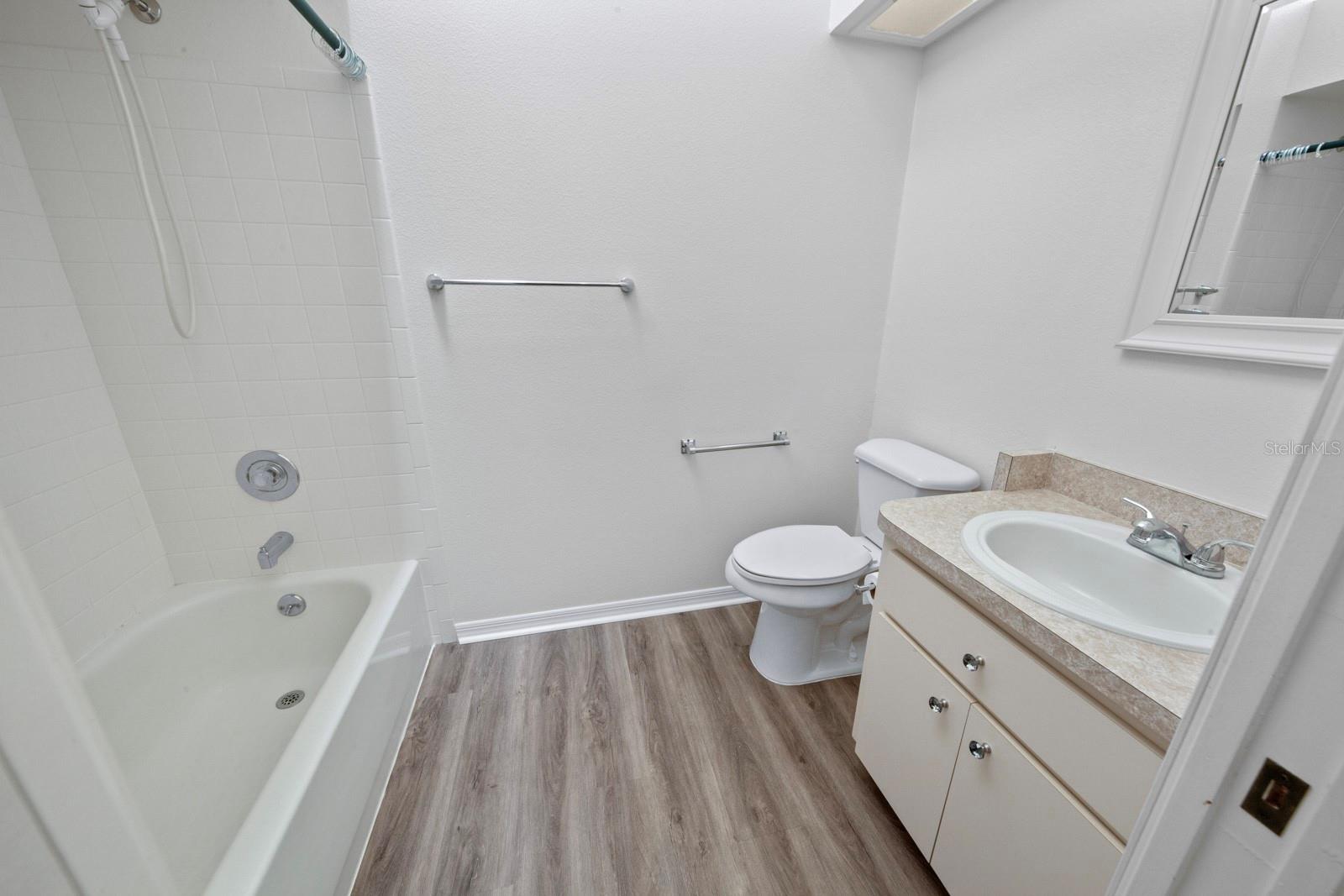 26030 NEWCOMBE CIR, LEESBURG, FL, 34748