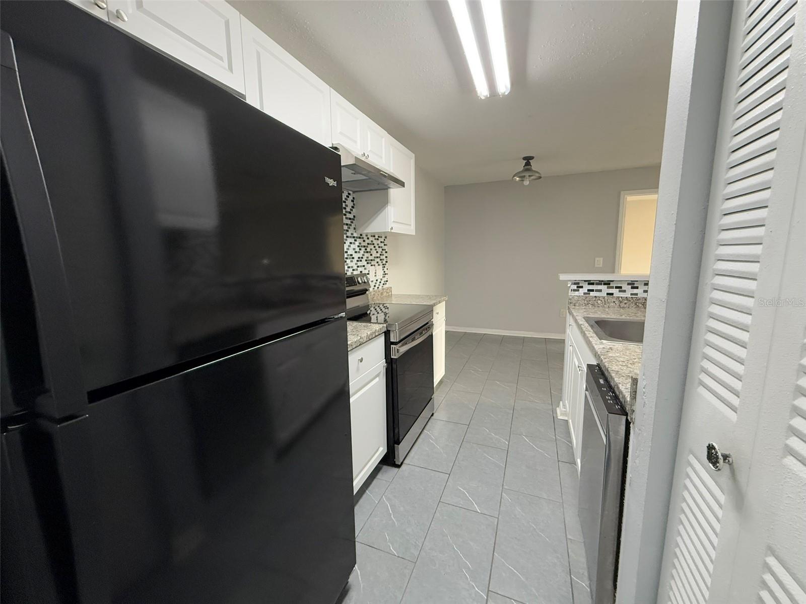 2521 GRASSY POINT DR #109, LAKE MARY, FL, 32746