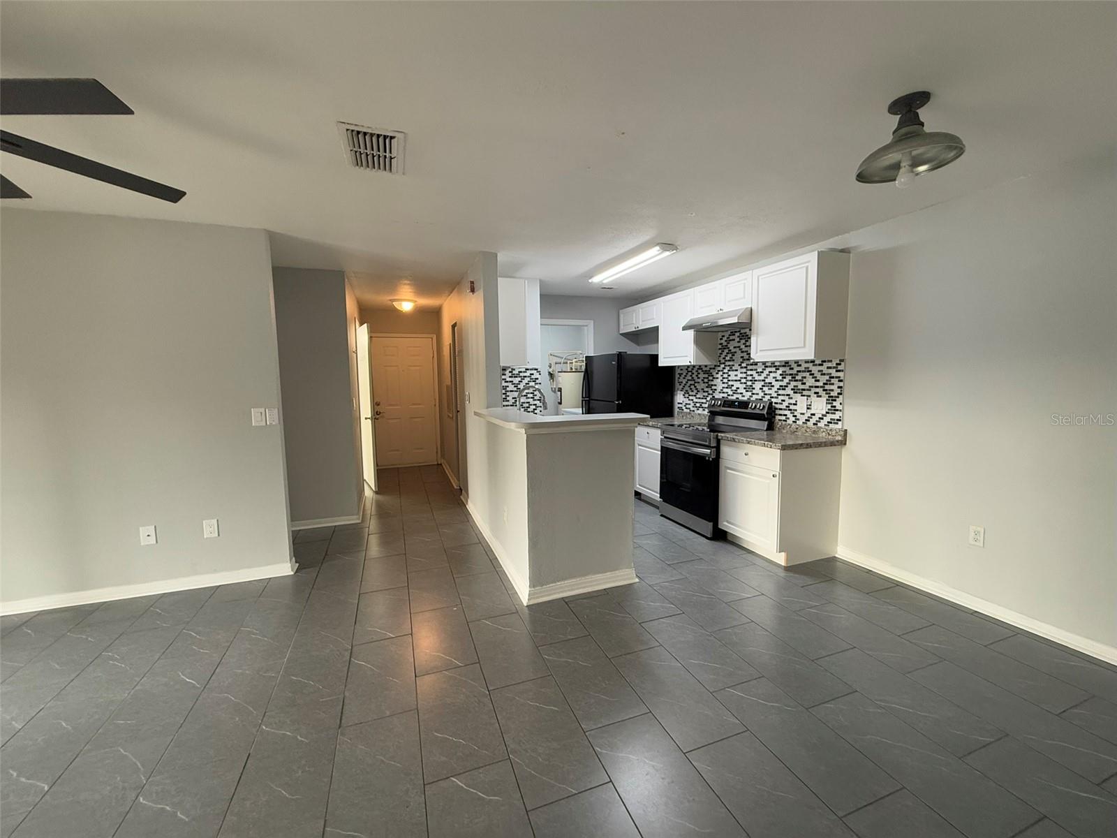 2521 GRASSY POINT DR #109, LAKE MARY, FL, 32746