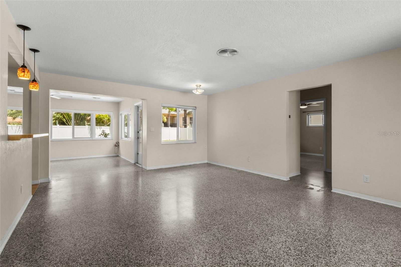 593 39TH AVE, ST PETE BEACH, FL, 33706