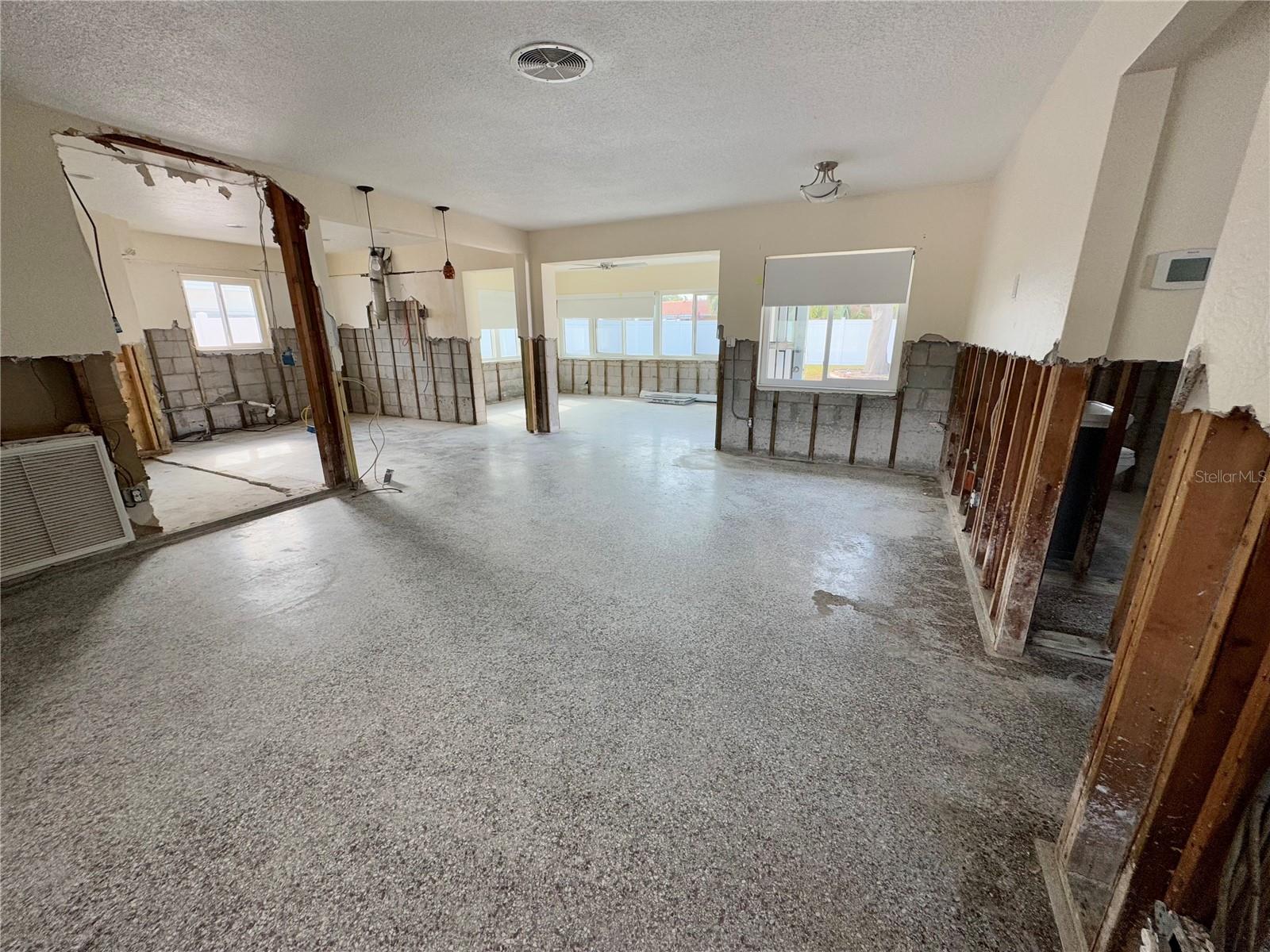 593 39TH AVE, ST PETE BEACH, FL, 33706