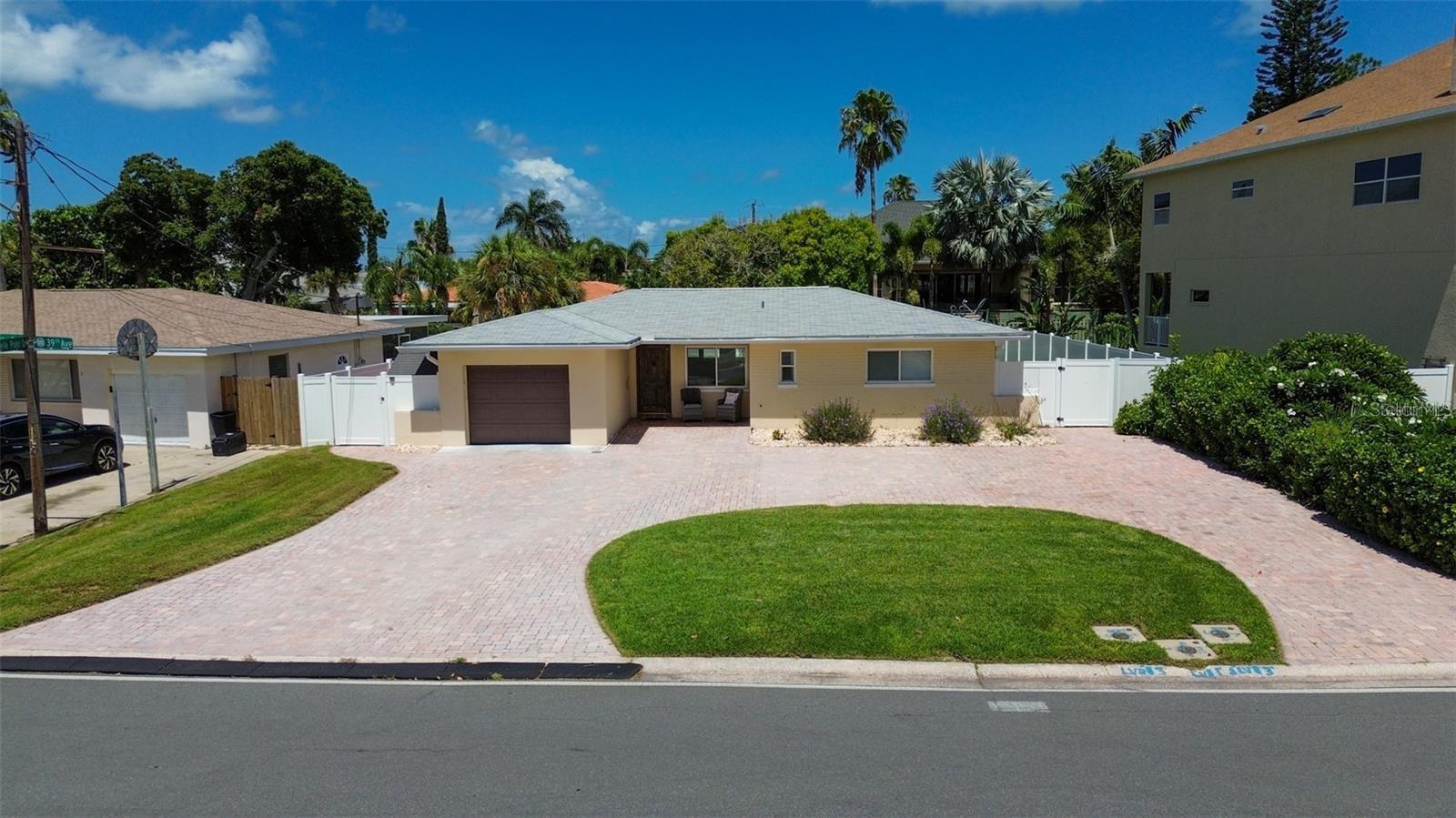 593 39TH AVE, ST PETE BEACH, FL, 33706