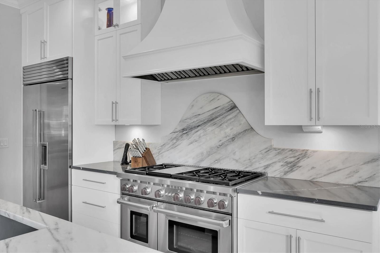 TB8340882 Property Photo