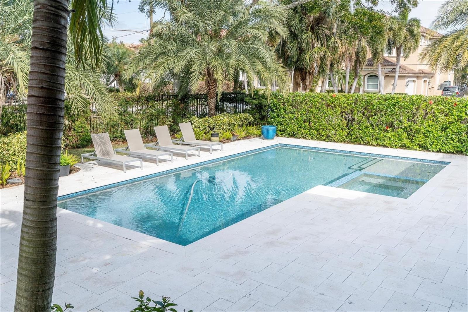 TB8340882 Property Photo