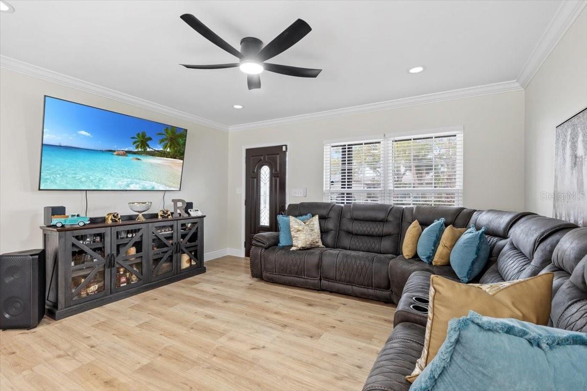 4420 POMPANO DR SE, ST PETERSBURG, FL, 33705