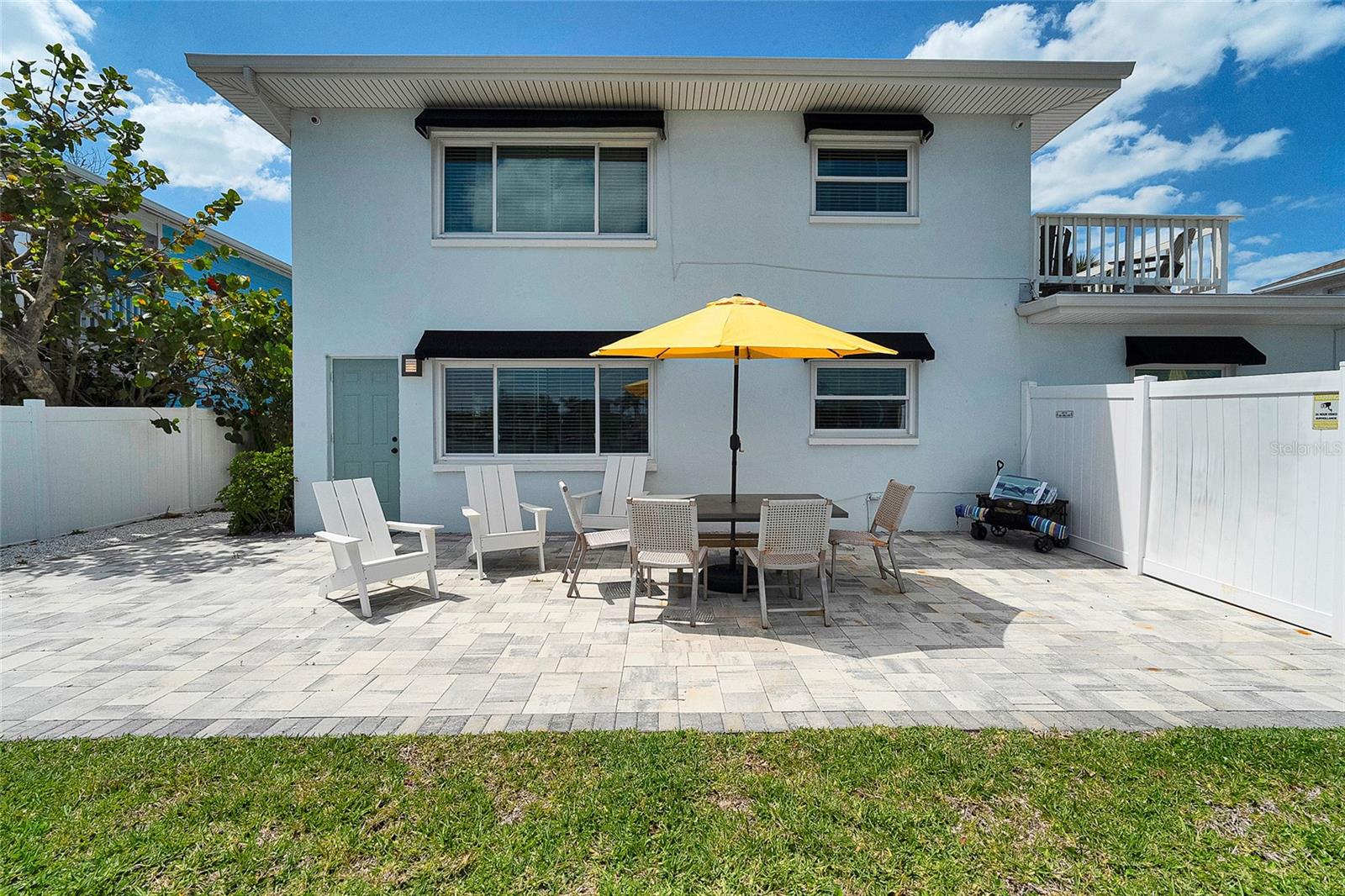 2605 BAY BLVD, INDIAN ROCKS BEACH, FL, 33785