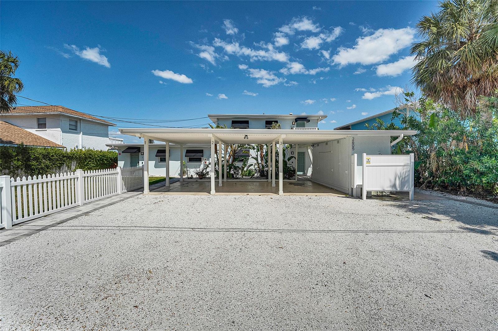 2605 BAY BLVD, INDIAN ROCKS BEACH, FL, 33785