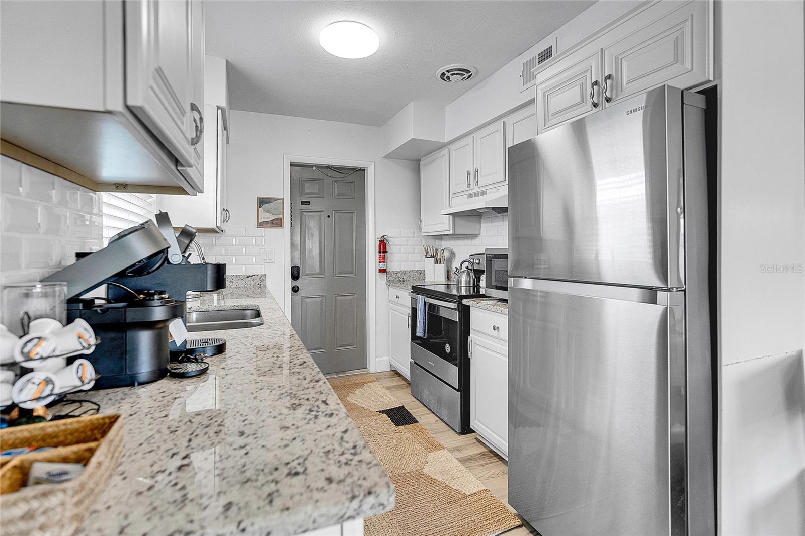 2605 BAY BLVD, INDIAN ROCKS BEACH, FL, 33785