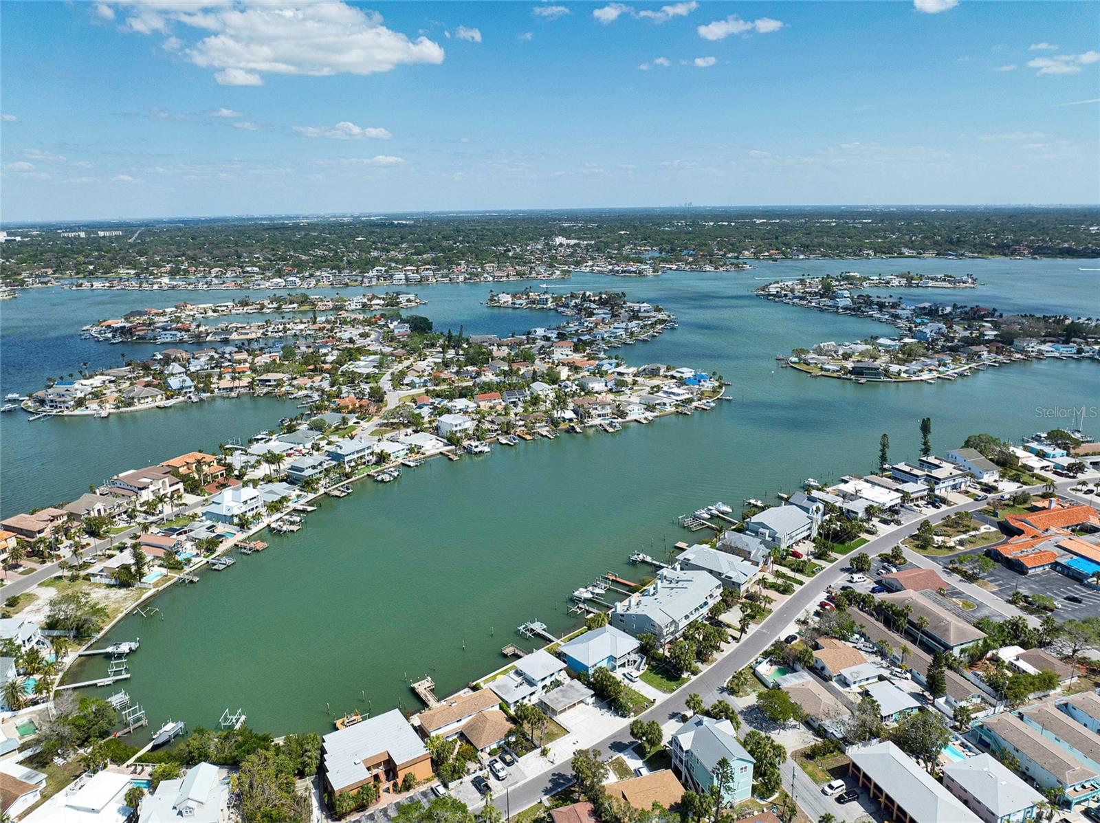2605 BAY BLVD, INDIAN ROCKS BEACH, FL, 33785