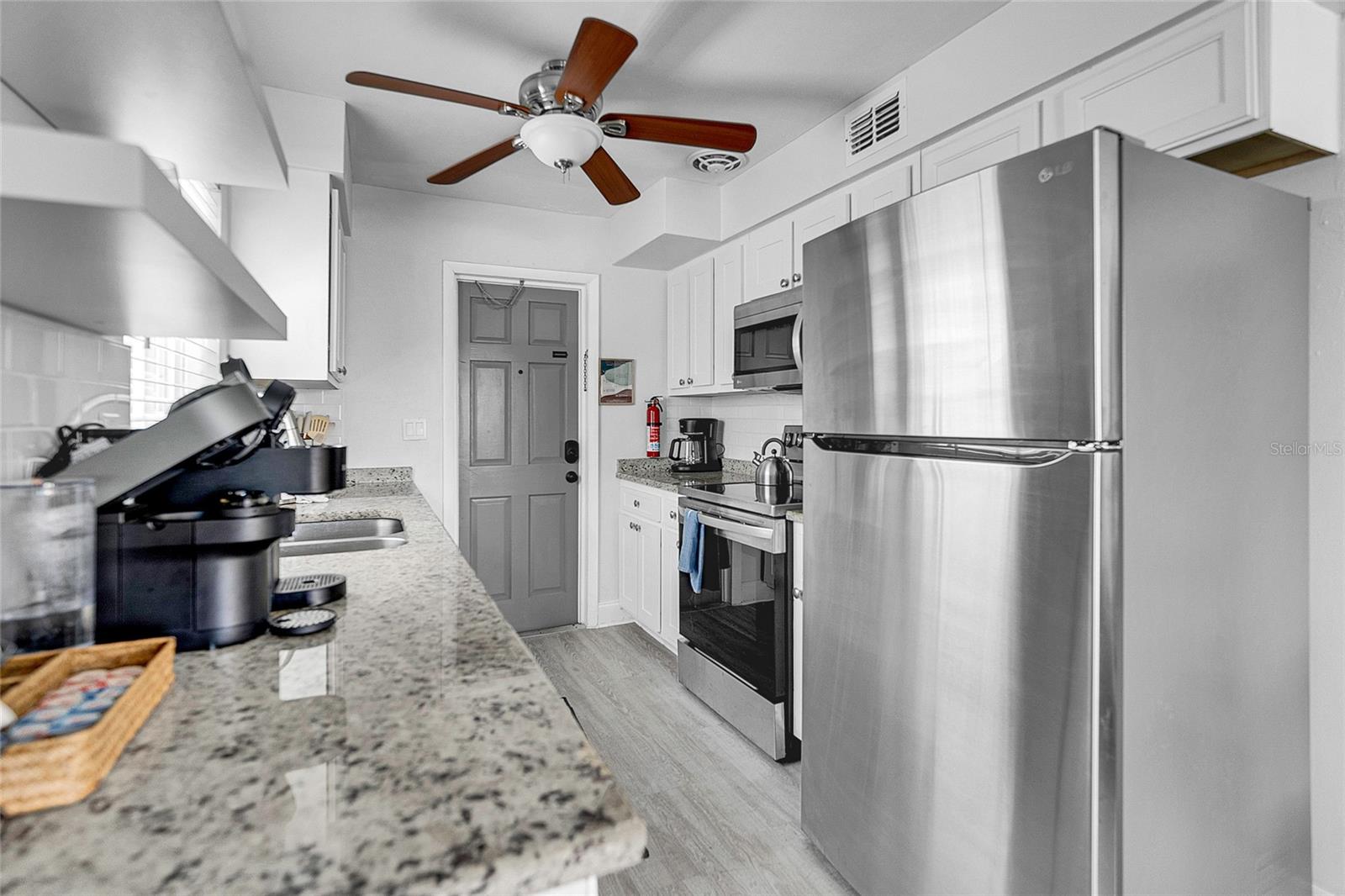 2605 BAY BLVD, INDIAN ROCKS BEACH, FL, 33785
