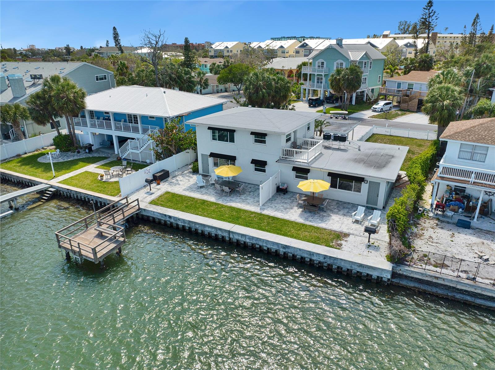 2605 BAY BLVD, INDIAN ROCKS BEACH, FL, 33785