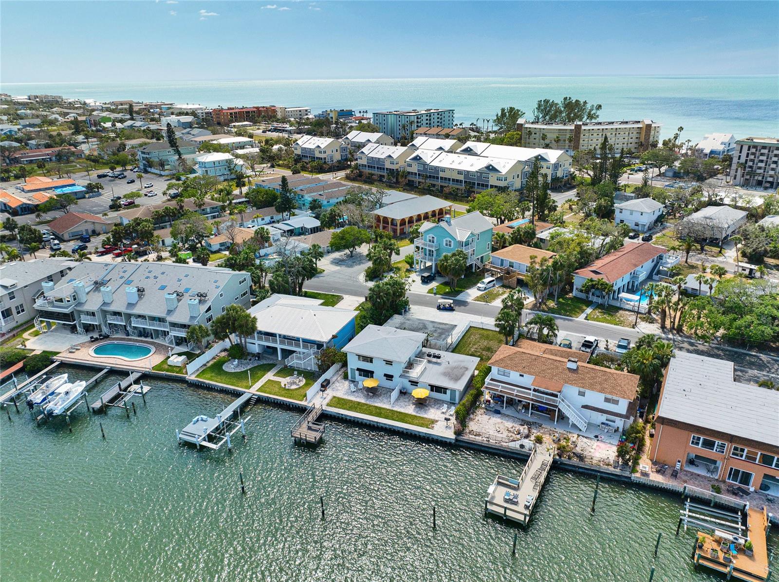 2605 BAY BLVD, INDIAN ROCKS BEACH, FL, 33785