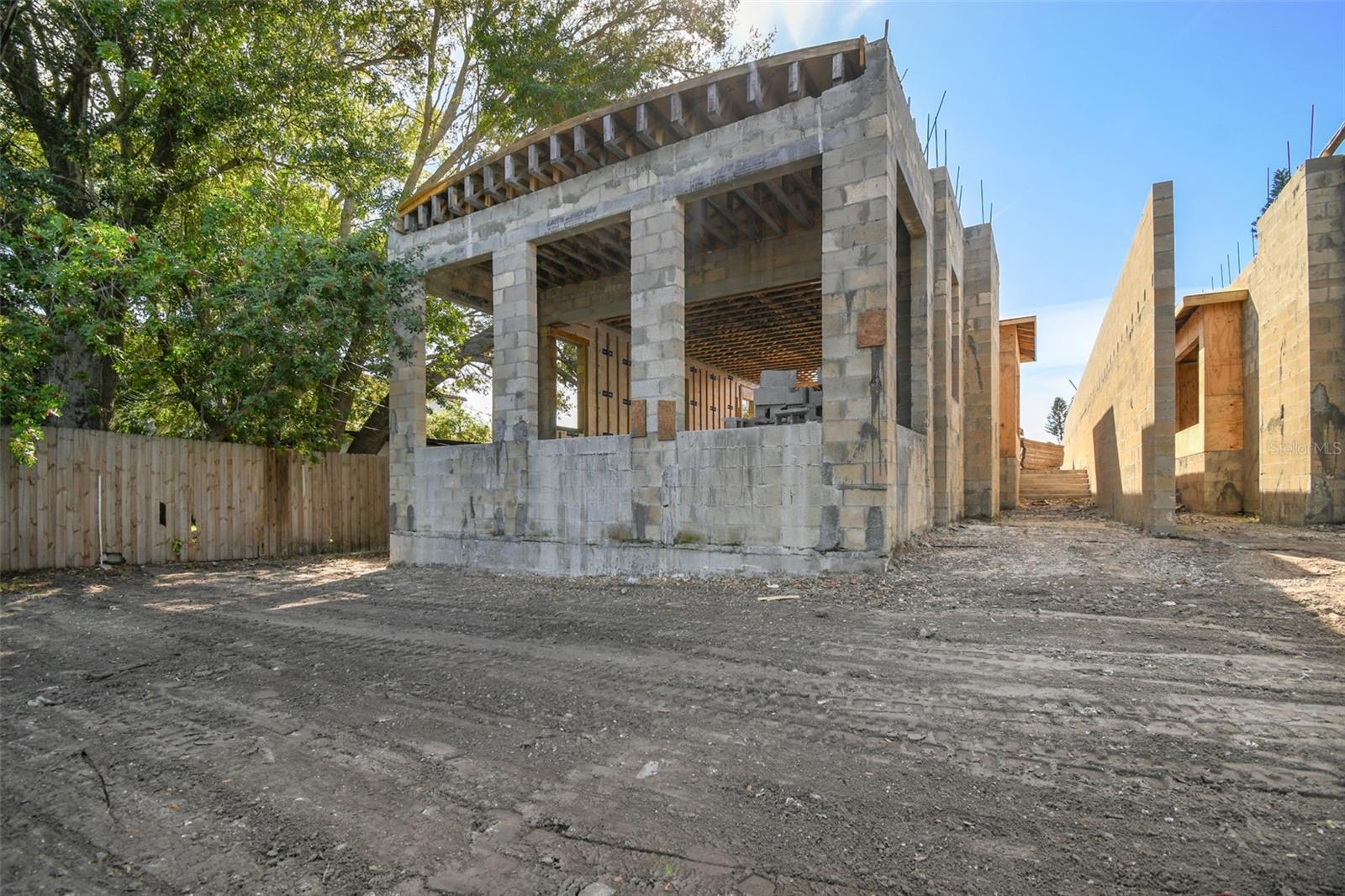 126 RICARDO WAY NE, ST PETERSBURG, FL, 33704