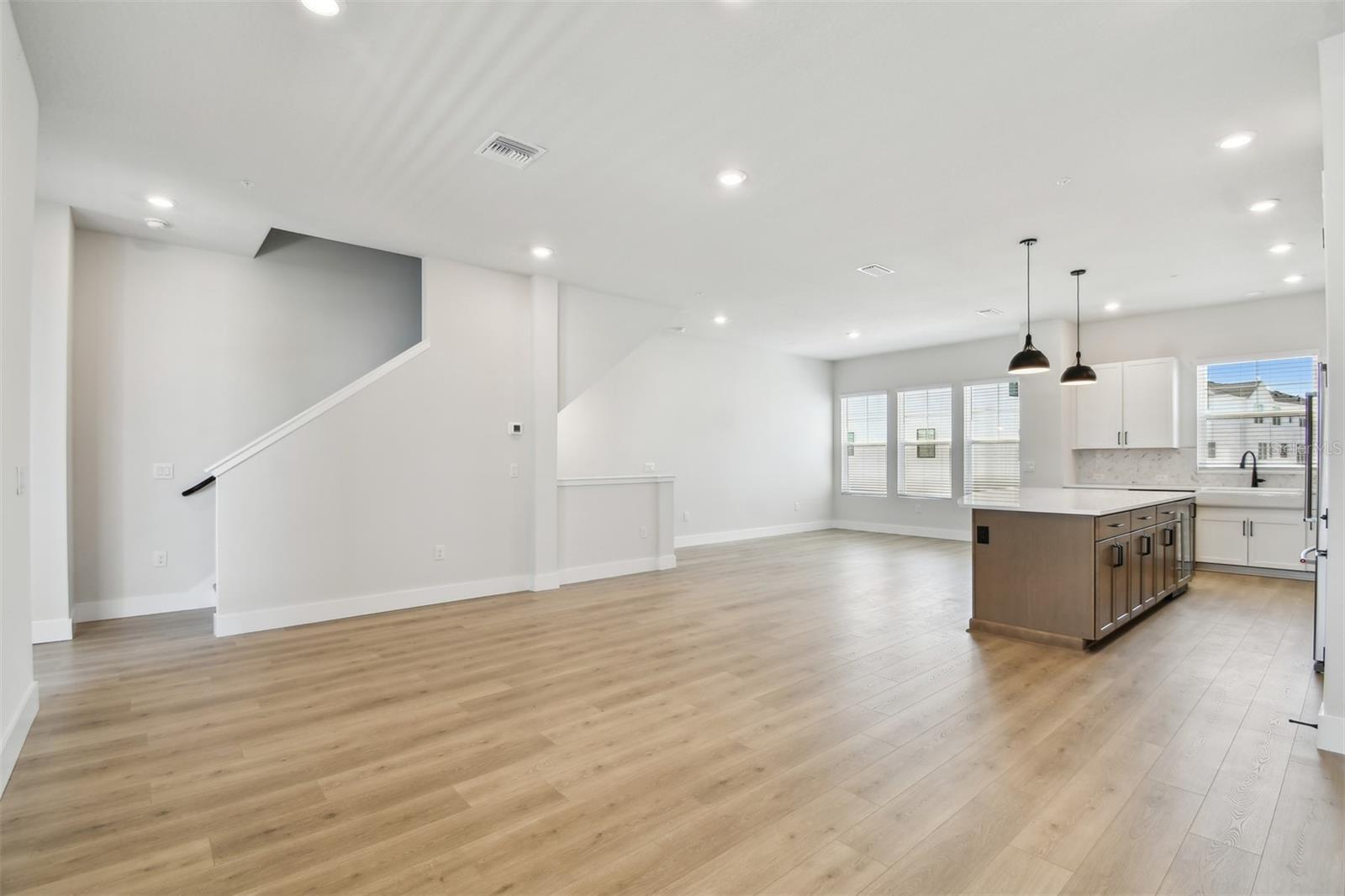 7408 NEWHAM LN, SARASOTA, FL, 34240