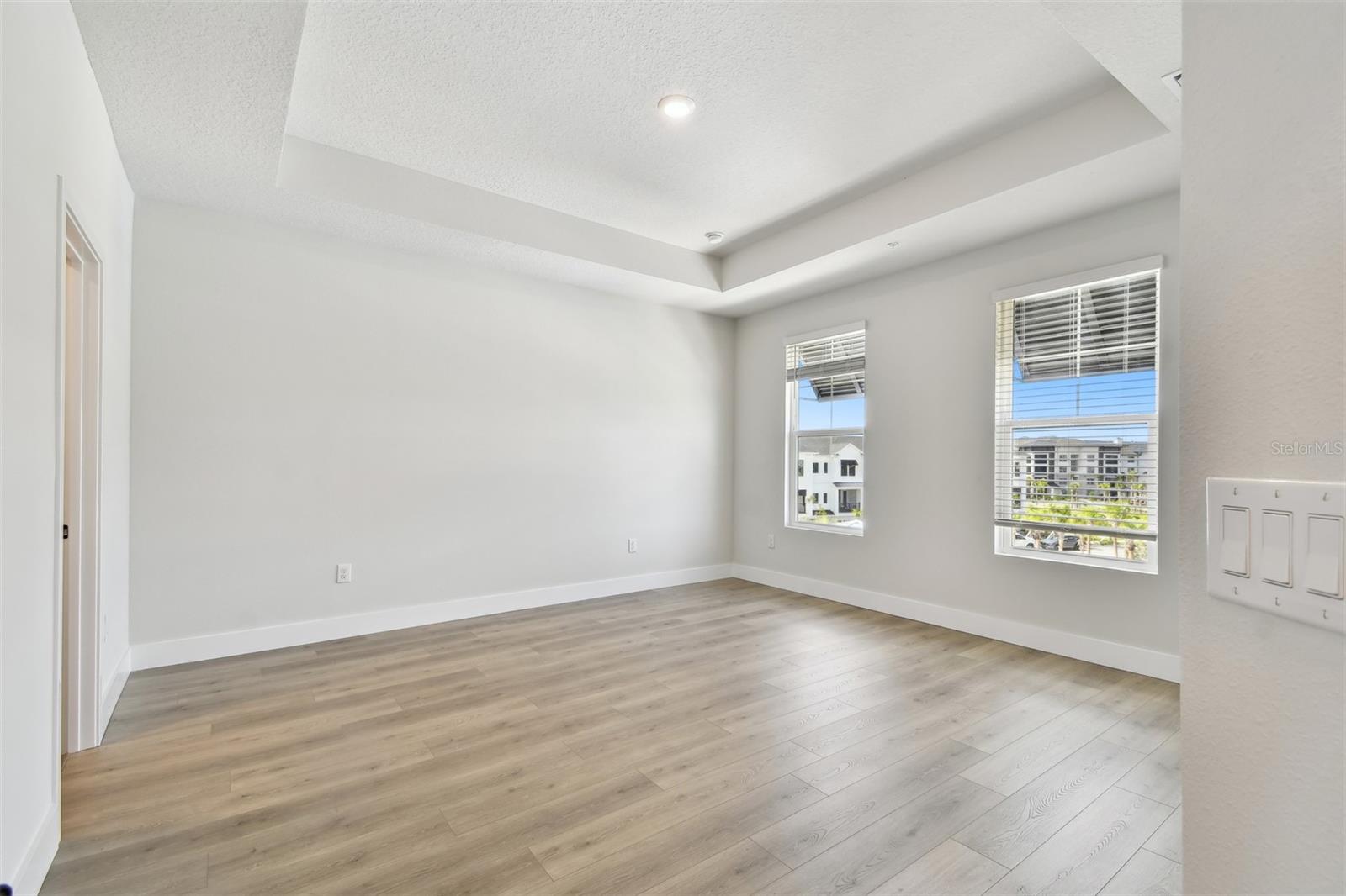 7408 NEWHAM LN, SARASOTA, FL, 34240