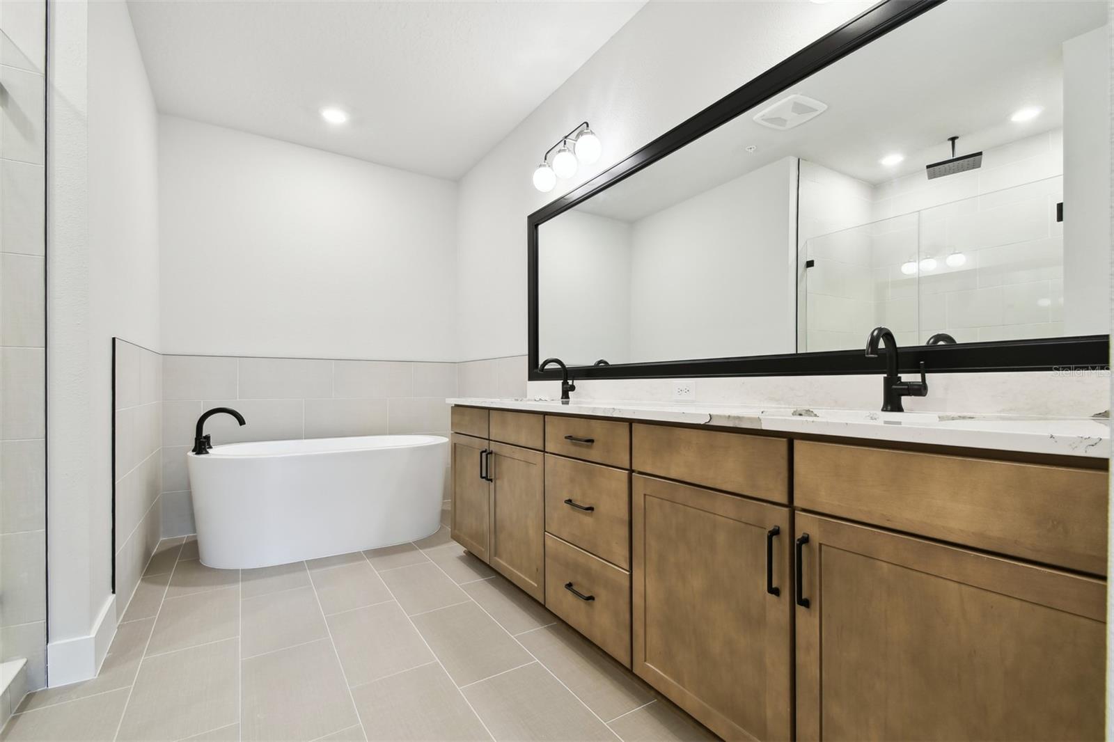 7408 NEWHAM LN, SARASOTA, FL, 34240