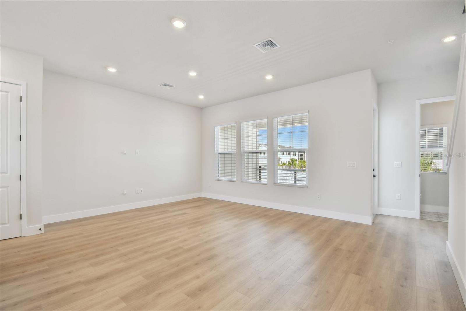 7408 NEWHAM LN, SARASOTA, FL, 34240